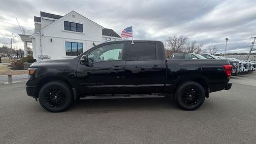 2018 Nissan Titan SL