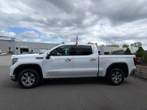 Summit White 2025 GMC Sierra 1500 SLT
