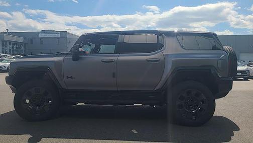 Magnus Gray Matte 2026 GMC HUMMER EV SUV 3X