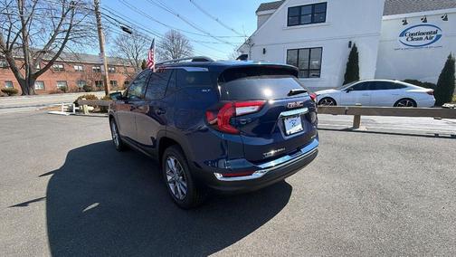 2022 GMC Terrain SLT