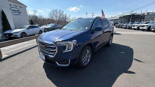 2022 GMC Terrain SLT
