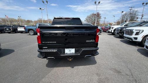 Black 2019 Chevrolet Silverado 1500 High Country