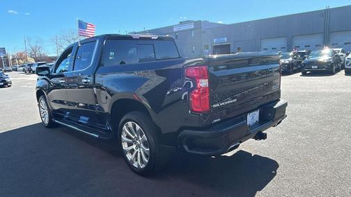 Black 2019 Chevrolet Silverado 1500 High Country