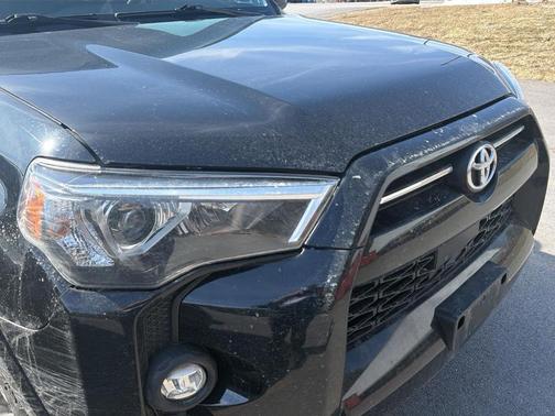 Midnight Black Metallic 2021 Toyota 4Runner SR5 Premium