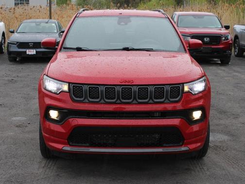 Redline Pearlcoat 2023 Jeep Compass (RED) Edition