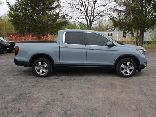Sonic Gray Pearl 2024 Honda Ridgeline RTL