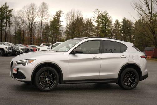2020 Alfa Romeo Stelvio Base