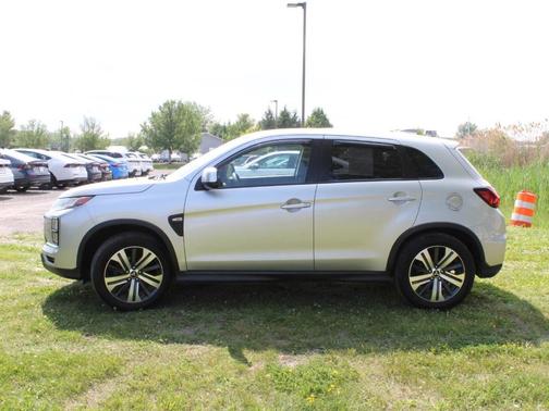 2020 Mitsubishi Outlander Sport ES