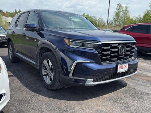 Obsidian Blue Pearl 2024 Honda Pilot EX-L 7-Passenger