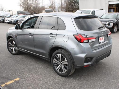 2024 Mitsubishi Outlander Sport ES