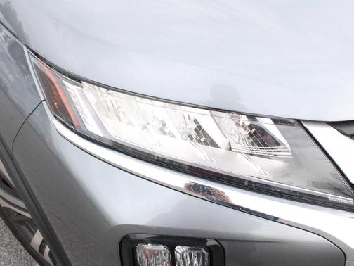 2024 Mitsubishi Outlander Sport ES