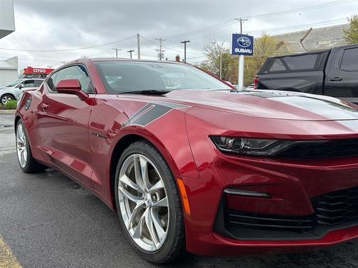 Wild Cherry Tintcoat 2022 Chevrolet Camaro 2SS