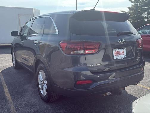 2020 Kia Sorento LX