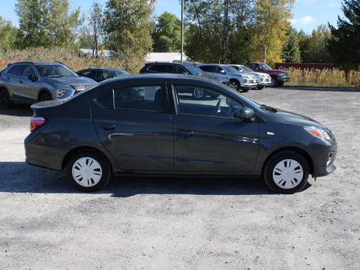 2024 Mitsubishi Mirage G4 ES