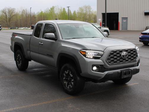 Cement 2021 Toyota Tacoma TRD Off Road