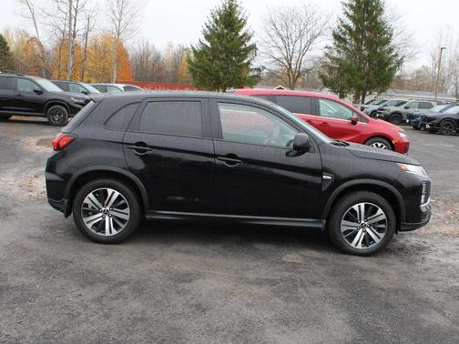 2023 Mitsubishi Outlander Sport ES