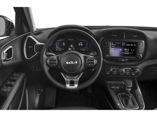 Snow White Pearl 2023 Kia Soul LX