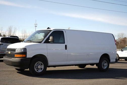 2024 Chevrolet Express 3500 Work Van