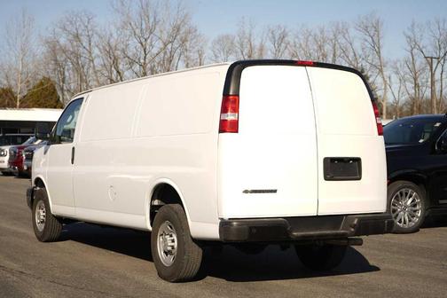 2024 Chevrolet Express 3500 Work Van