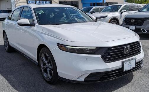Platinum White Pearl 2025 Honda Accord Hybrid EX-L