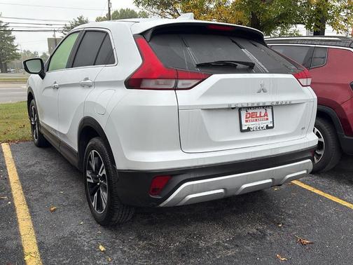 2024 Mitsubishi Eclipse Cross SE