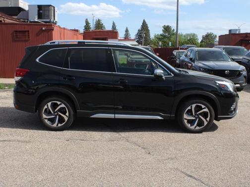 Crystal Black Silica 2023 Subaru Forester Touring