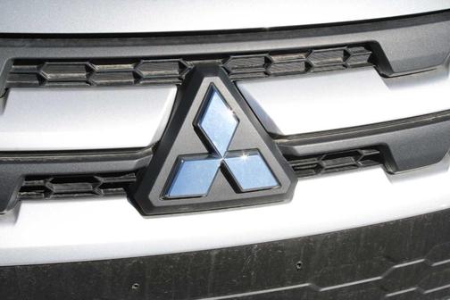 2024 Mitsubishi Outlander Sport ES