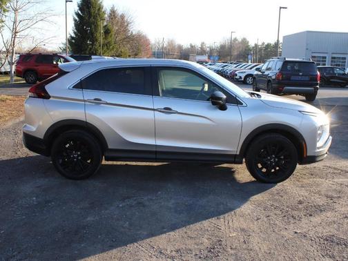 2023 Mitsubishi Eclipse Cross LE