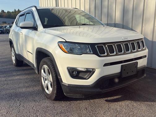 White Clearcoat 2019 Jeep Compass Latitude