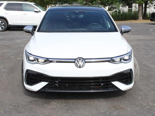 2024 Volkswagen Golf R 2.0T