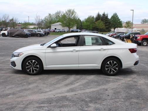 Pure White 2024 Volkswagen Jetta 1.5T S