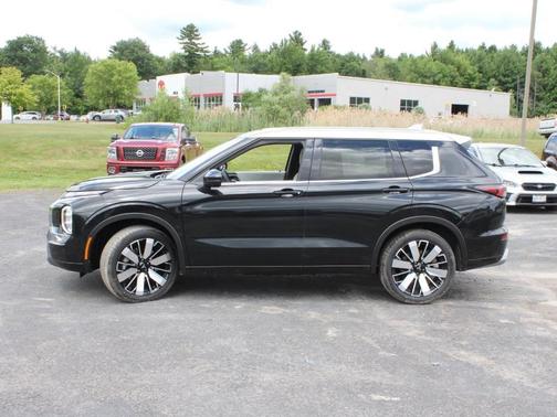 2025 Mitsubishi Outlander Platinum Edition