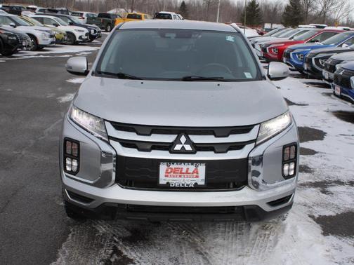 2024 Mitsubishi Outlander Sport SE
