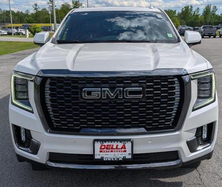 White Frost Tri-Coat 2023 GMC Yukon XL Denali Ultimate