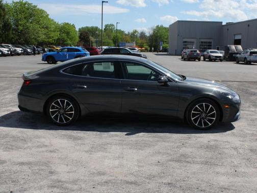Portofino Gray 2022 Hyundai SONATA SEL Plus