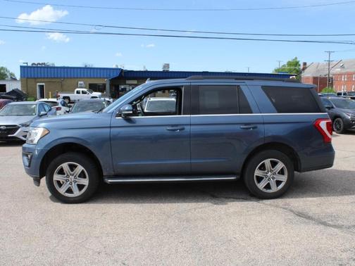Blue Metallic 2019 Ford Expedition XLT