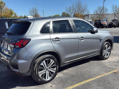 2024 Mitsubishi Outlander Sport SE