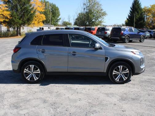 2024 Mitsubishi Outlander Sport SE