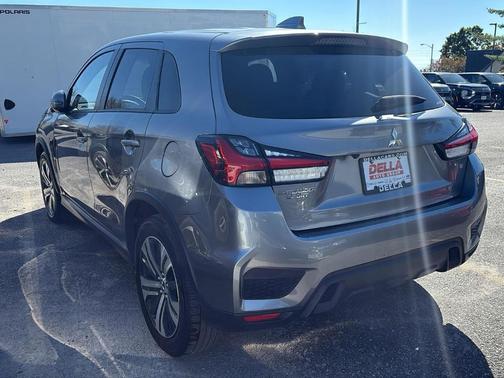 2024 Mitsubishi Outlander Sport SE