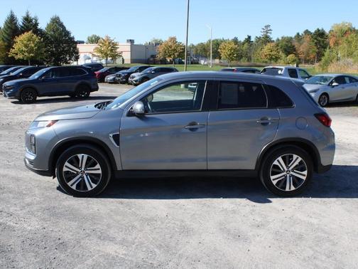 2024 Mitsubishi Outlander Sport SE