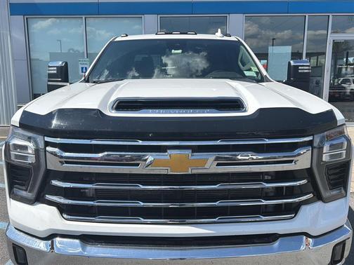Summit White 2024 Chevrolet Silverado 3500 LTZ