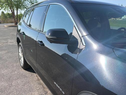 Ebony Twilight Metallic 2025 GMC Acadia Elevation