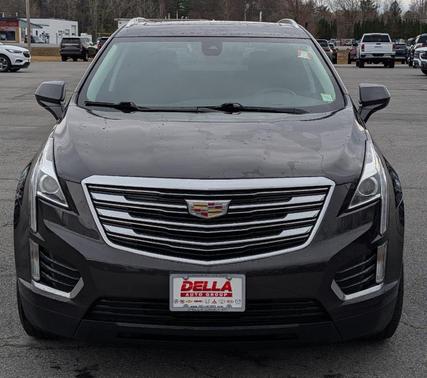 Dark Granite Metallic 2019 Cadillac XT5 Luxury
