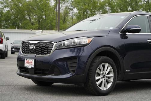 2020 Kia Sorento LX