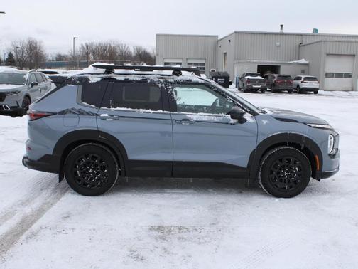 2026 Mitsubishi Outlander Trail Edition