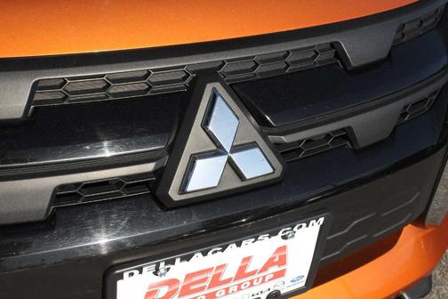2023 Mitsubishi Outlander Sport LE
