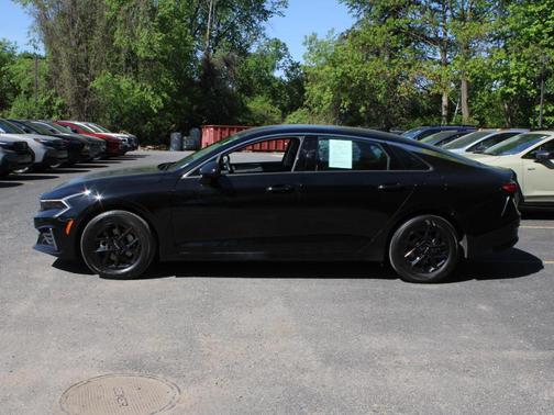 Aurora Black Pearl 2025 Kia K5 LXS