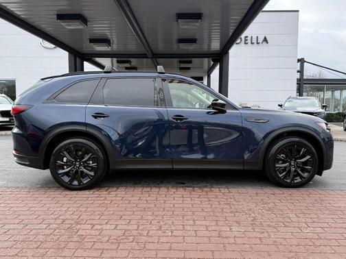 Deep Crystal Blue Mica 2025 Mazda CX-90 Premium