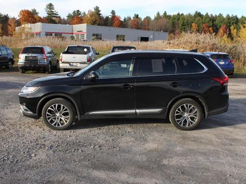 2018 Mitsubishi Outlander SEL
