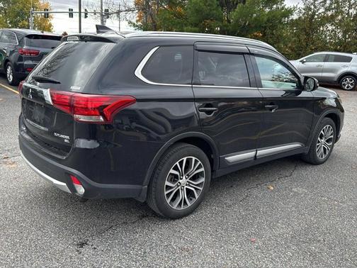 2018 Mitsubishi Outlander SEL